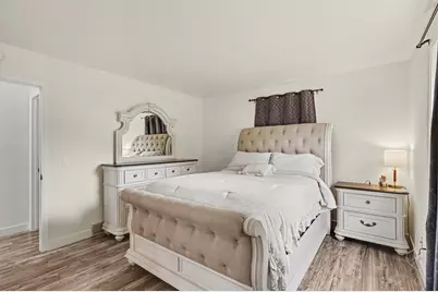 1717 Edgewood Avenue SE, Grand Rapids, MI 49506 - Photo 11