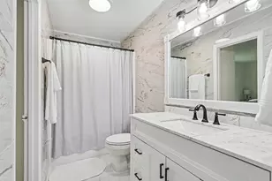 1717 Edgewood Ave SE, Grand Rapids, MI 49506 - Photo 13
