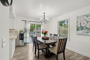 1717 Edgewood Ave SE, Grand Rapids, MI 49506 - Photo 7