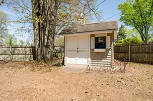 5021 Weatherford Dr, Coloma, MI 49038 - Photo 27