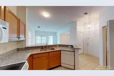2802 S Knightsbridge Circle, Ann Arbor, MI 48105 - Photo 3