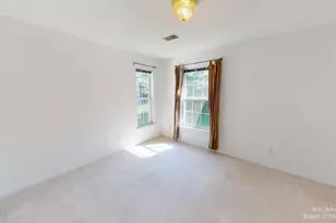 2802 S Knightsbridge Cir, Ann Arbor, MI 48105 - Photo 13