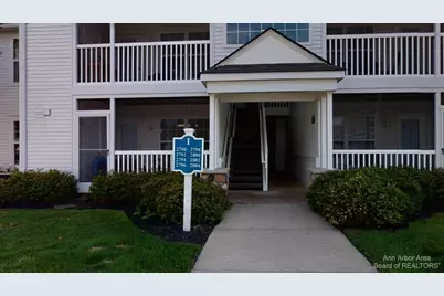 2802 S Knightsbridge Circle, Ann Arbor, MI 48105 - Photo 1