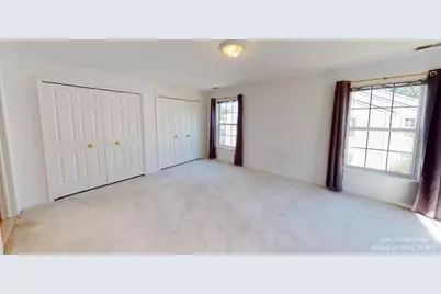 2802 S Knightsbridge Circle, Ann Arbor, MI 48105 - Photo 9