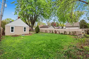 21516 Madison St, Saint Clair Shores, MI 48081 - Photo 29