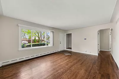 21516 Madison Street, Saint Clair Shores, MI 48081 - Photo 5