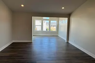 15733 Hawley Dr, Grand Haven, MI 49417 - Photo 11