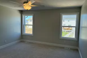 15733 Hawley Dr, Grand Haven, MI 49417 - Photo 23