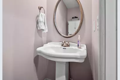 9048 Montezuma Avenue, Kalamazoo, MI 49009 - Photo 15