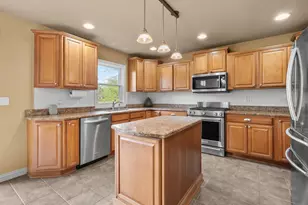 9048 Montezuma Ave, Kalamazoo, MI 49009 - Photo 9