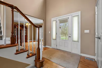 9048 Montezuma Avenue, Kalamazoo, MI 49009 - Photo 3