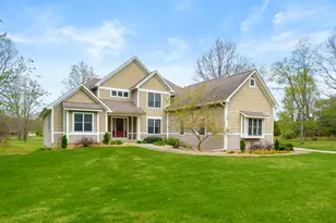 9048 Montezuma Ave, Kalamazoo, MI 49009 - Photo 1