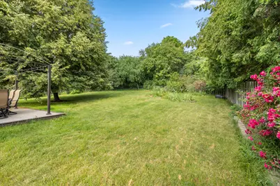 1865 Ridgemoor Drive SE, Grand Rapids, MI 49506 - Photo 29