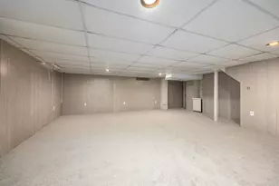 1865 Ridgemoor Dr SE, Grand Rapids, MI 49506 - Photo 21