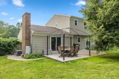 1865 Ridgemoor Drive SE, Grand Rapids, MI 49506 - Photo 31