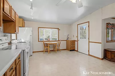 892 Palmer Drive, Middleville, MI 49333 - Photo 11