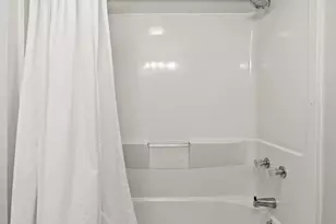 351 Maple St, Plymouth, MI 48170 - Photo 17
