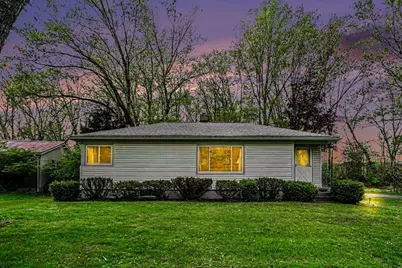 315 Marcelletti Avenue, Paw Paw, MI 49079 - Photo 1