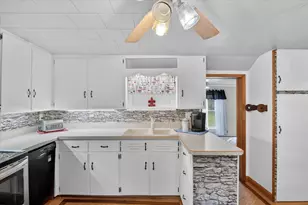 236 W Congress St, Morenci, MI 49256 - Photo 15