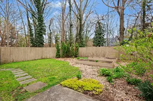 1519 Middlebrook Dr, Norton Shores, MI 49441 - Photo 41