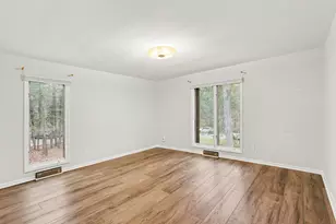 1519 Middlebrook Dr, Norton Shores, MI 49441 - Photo 31