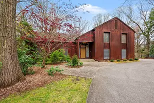 1519 Middlebrook Dr, Norton Shores, MI 49441 - Photo 55