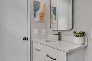 11201 Academy Ct, Plymouth, MI 48170 - Photo 29