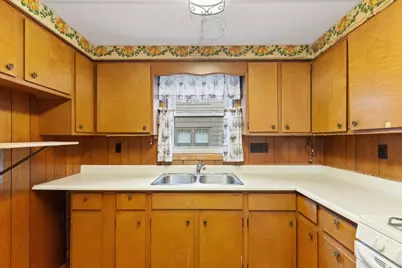 1002 S West Avenue, Jackson, MI 49203 - Photo 11