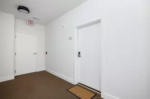 325 E Summit St, Ann Arbor, MI 48104 - Photo 37