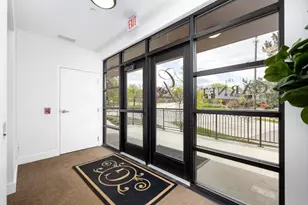 325 E Summit St, Ann Arbor, MI 48104 - Photo 41