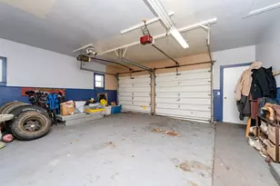 733 Hazen St, Paw Paw, MI 49079 - Photo 25