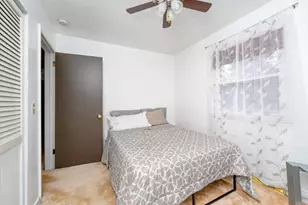 733 Hazen St, Paw Paw, MI 49079 - Photo 9