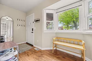 2182 Anita Ave Ave, Grosse Pointe Woods, MI 48236 - Photo 5