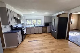549 Academy St, Allegan, MI 49010 - Photo 7