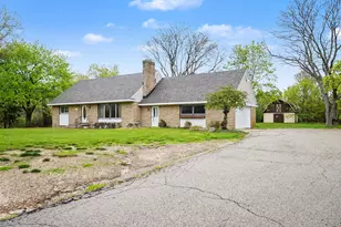 2120 Leffingwell Ave NE, Grand Rapids, MI 49525 - Photo 3
