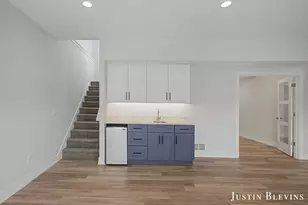 4297 Riverlands Ct NE, Grand Rapids, MI 49525 - Photo 37