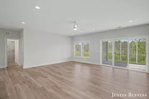 4297 Riverlands Ct NE, Grand Rapids, MI 49525 - Photo 33
