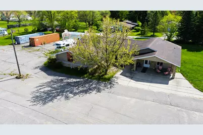 6065 Howard City Edmore Road, Vestaburg, MI 48891 - Photo 1