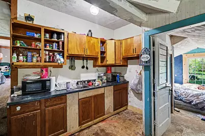 32458 County Road 665, Paw Paw, MI 49079 - Photo 7