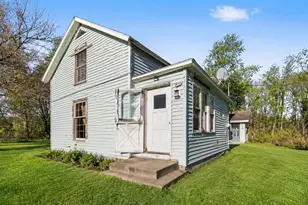 32458 Co Rd 665, Paw Paw, MI 49079 - Photo 1