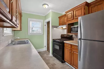 1110 E North Street, Jackson, MI 49202 - Photo 9