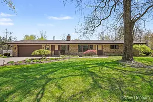 2525 S 8 Mile Rd, Auburn, MI 48611 - Photo 1