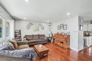 408 Cherokee Dr, Fremont, MI 49412 - Photo 7