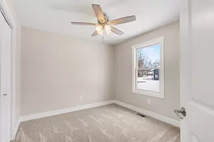 907 Orchard Ave, Muskegon, MI 49442 - Photo 13