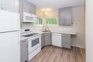 413 S Revena Blvd, Ann Arbor, MI 48103 - Photo 3