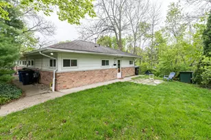 413 S Revena Blvd, Ann Arbor, MI 48103 - Photo 17
