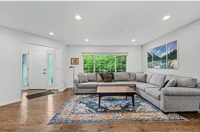2105 Londonderry Road, Ann Arbor, MI 48104 - Photo 5