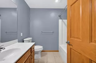 2112 Scenic Hills Dr, Jackson, MI 49201 - Photo 33