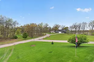 2112 Scenic Hills Dr, Jackson, MI 49201 - Photo 47