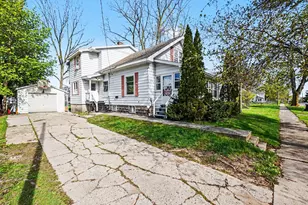 215 N Division Ave, Fremont, MI 49412 - Photo 3